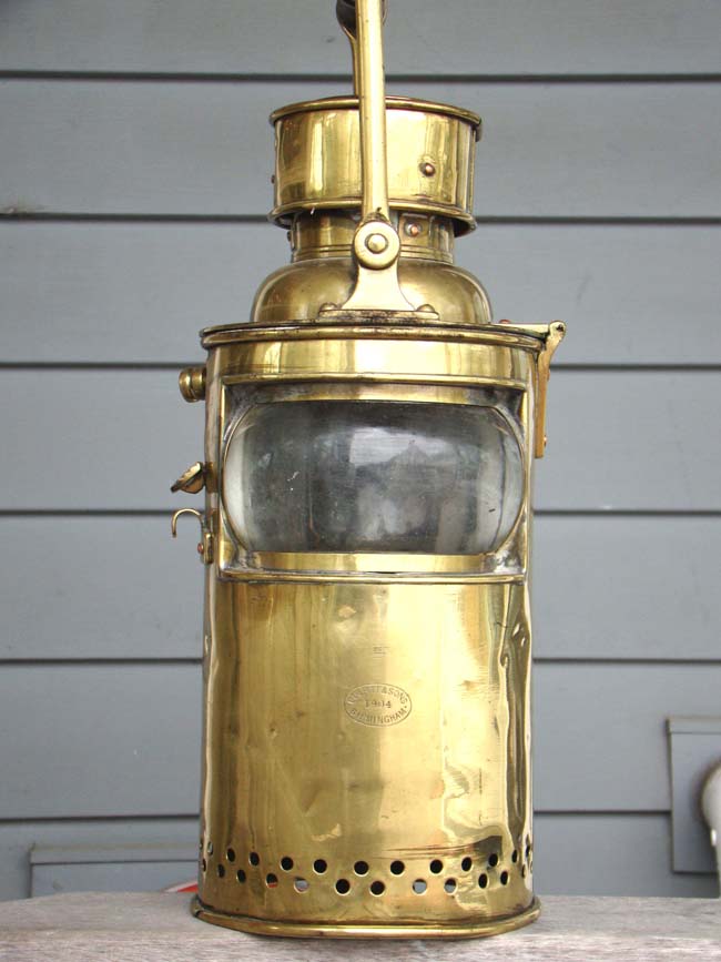 A rare Ships' Signal Lamp signed 'Bulpitt & Sons, Birmingham, 1904.'